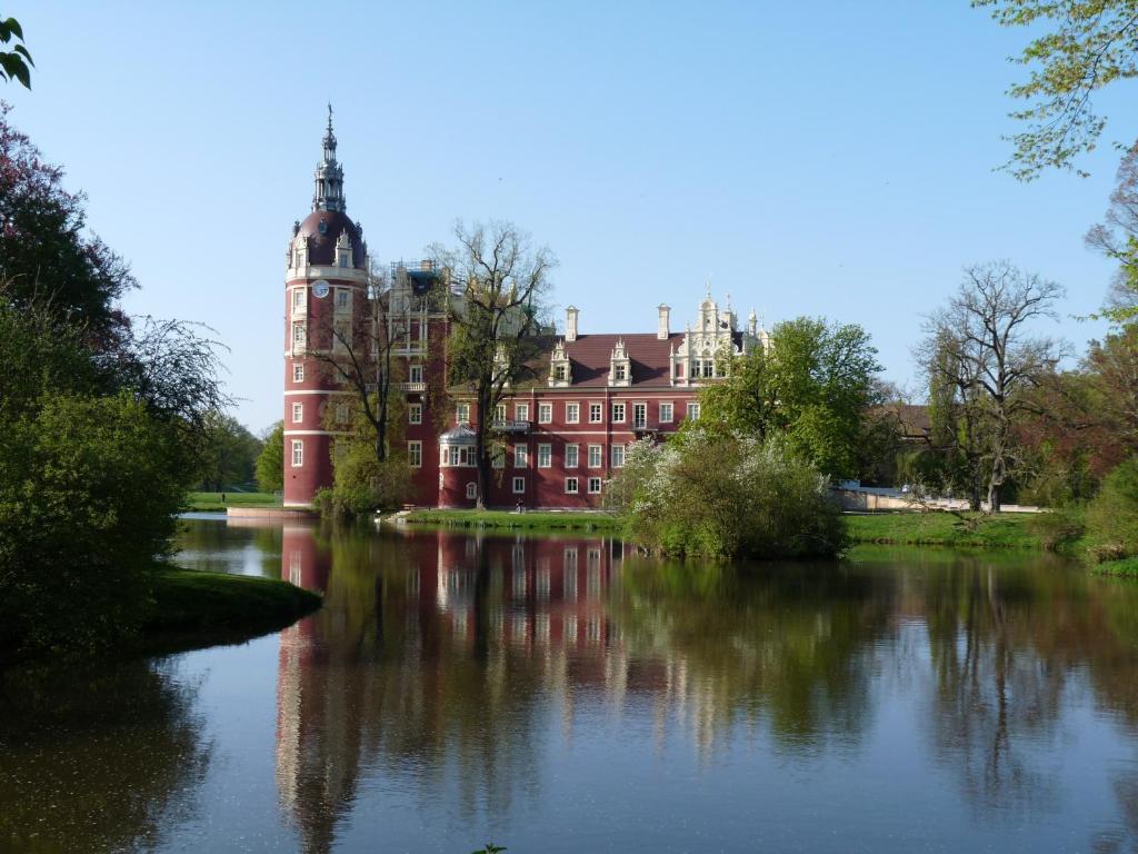 Hotel Kristall Weisswasser Eksteriør bilde